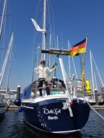 Name und Heimathafen sind wieder da...